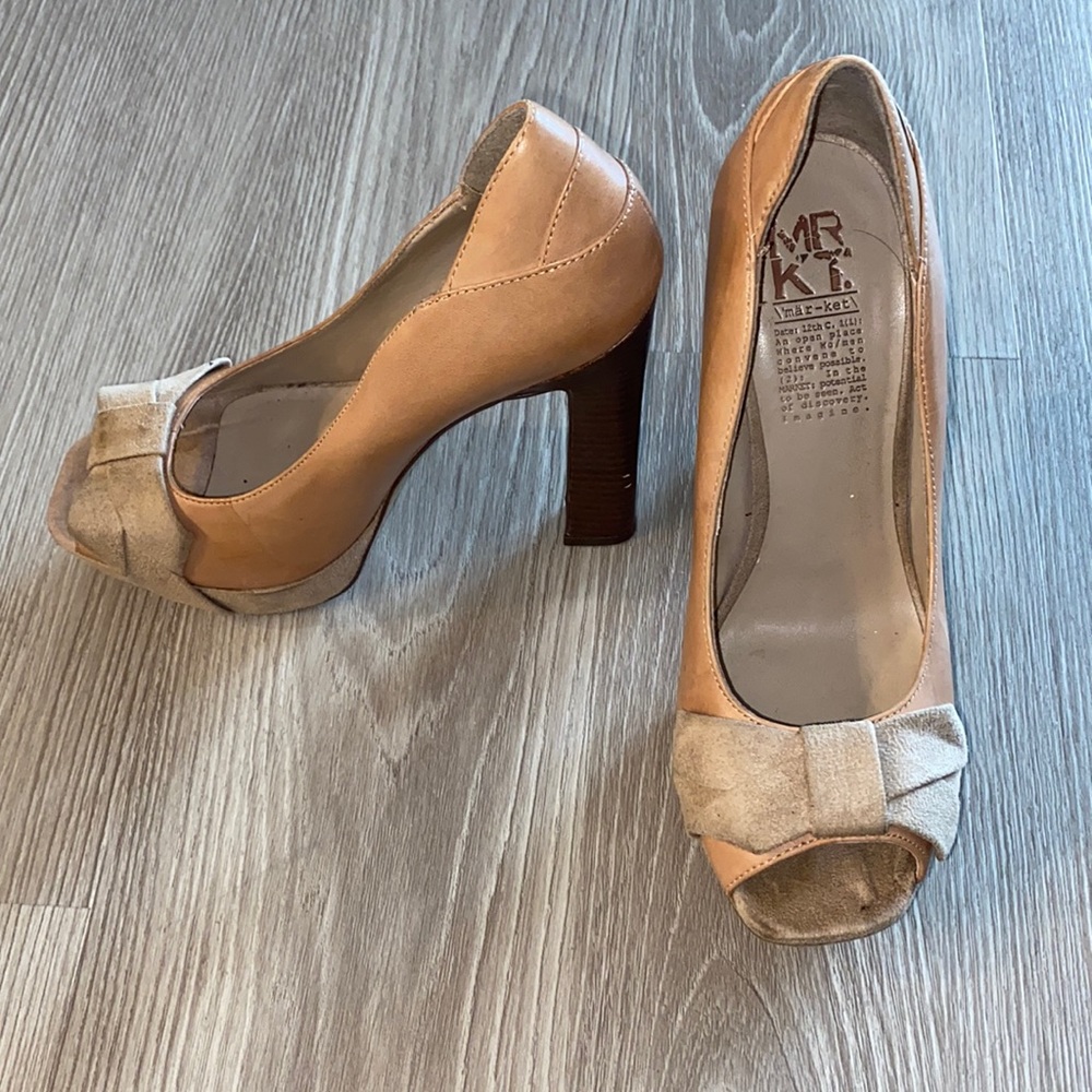 MRKT nude heels